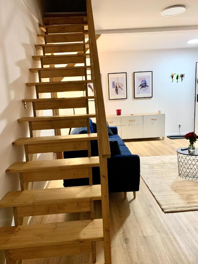 Apartament W Samym Sercu Miasta Z Darmowym Parkingiem Pod Zlotym Lwem -Hotel VI Kłodzko Exterior foto